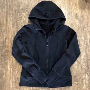 Lulu Lemon black sweater